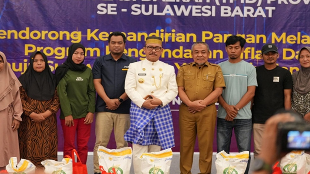 Pemprov Sulbar Salurkan Bantuan Pangan Cadangan Pangan Pemerintah pada 107 Ribu Penerima