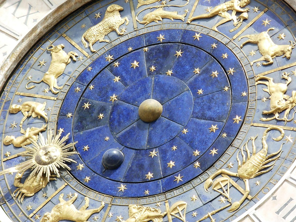 Ramalan Zodiak 14 Mei 2025: Gemini Penuh Ide, Scorpio Hadapi Transformasi Besar