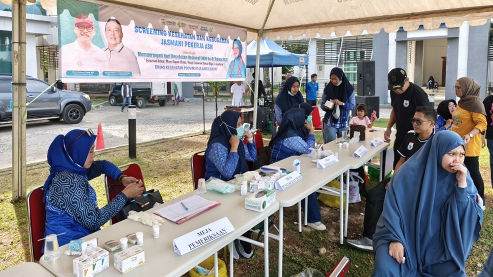 Dinkes Sulbar Gelar Screening Kesehatan dan Kebugaran ASN 