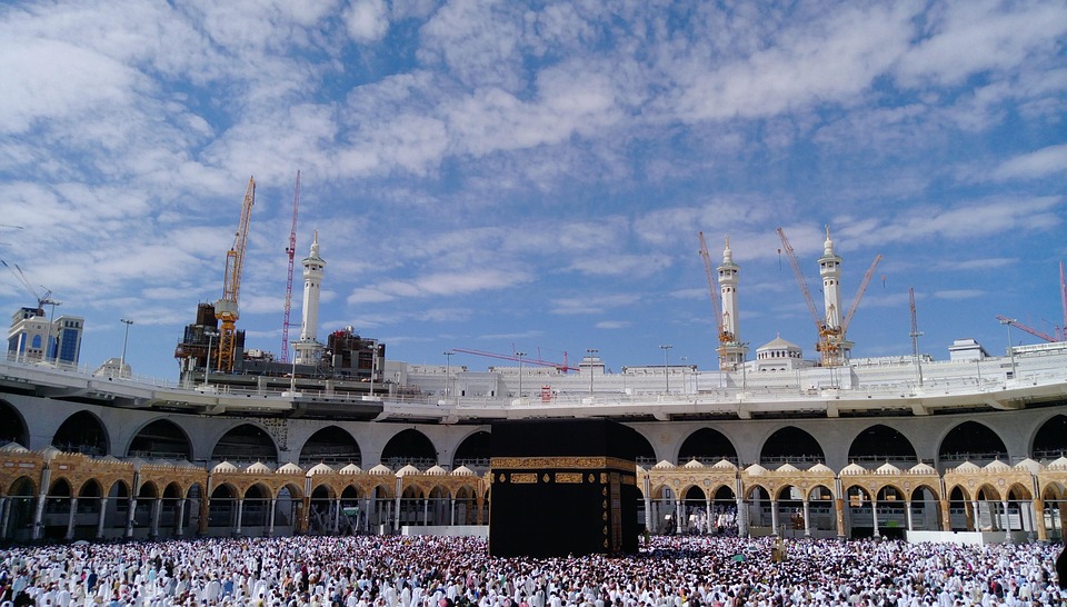 Perbedaan Haji dan Umrah: Waktu, Rukun, dan Hukumnya yang Perlu Diketahui Umat Islam