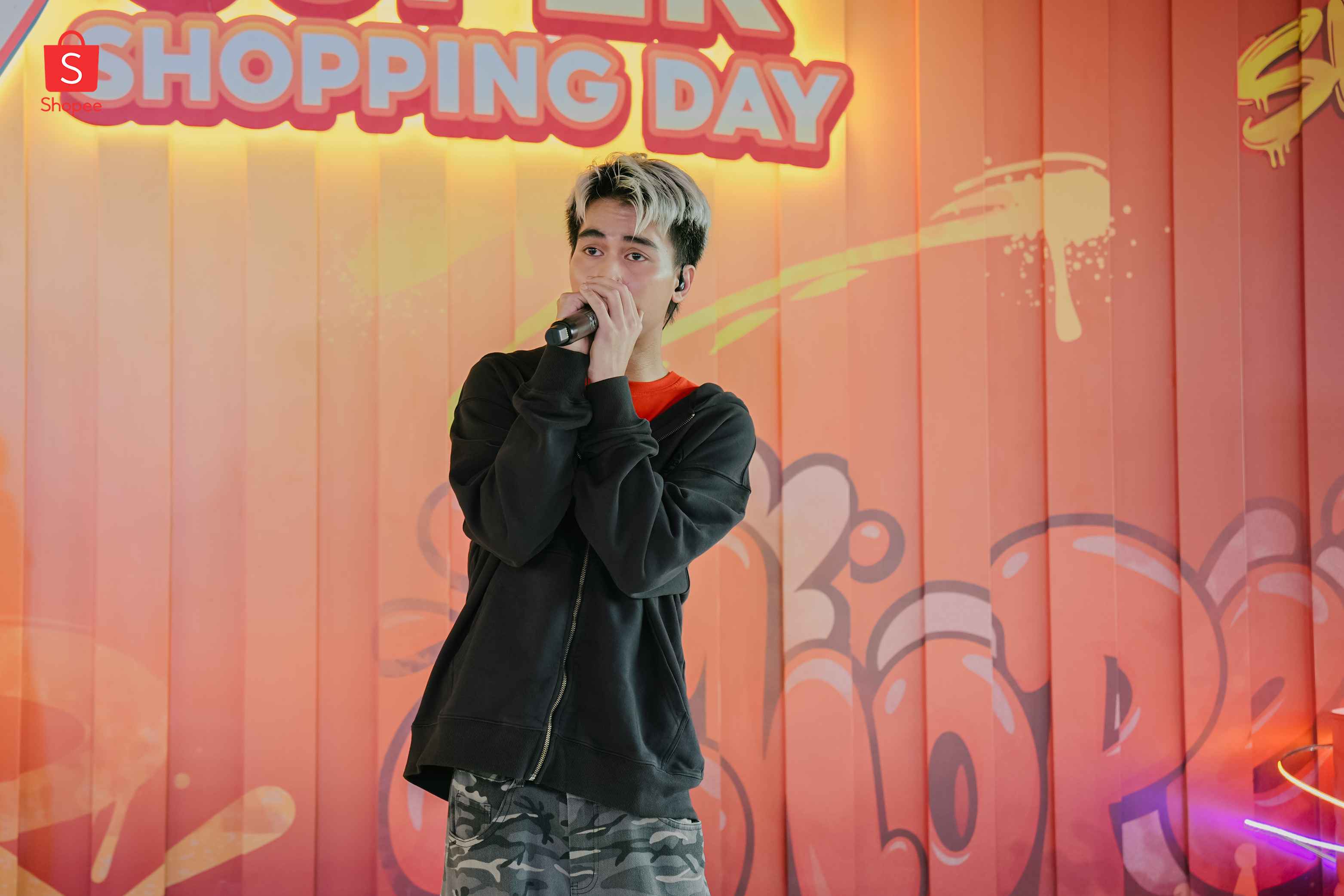 Tenxi Banget! Intip Gaya, Hobi, dan Barang Favoritnya di Shopee 9.9 Super Shopping Day