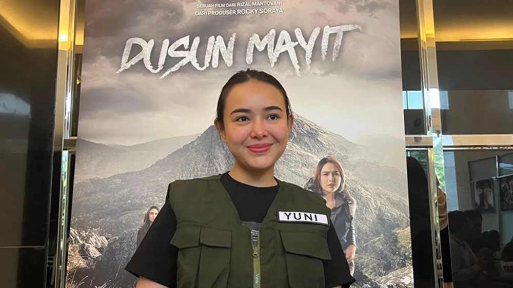 Amanda Manopo Dapat Ilmu Mendaki Gunung Selama Syuting Film 'Dusun Mayit'