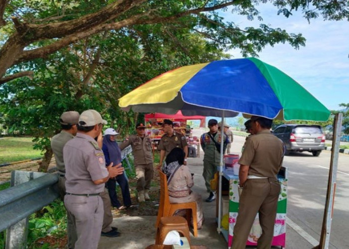 Tibumtranmas Sulbar Sosialisasikan Penertiban pada PKL di Ruas Jalan Arteri Mamuju