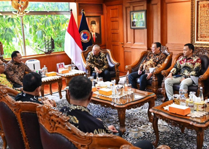 Kemenhub dan Kemendagri Bahas Persiapan Angkutan Nataru 2025/2026