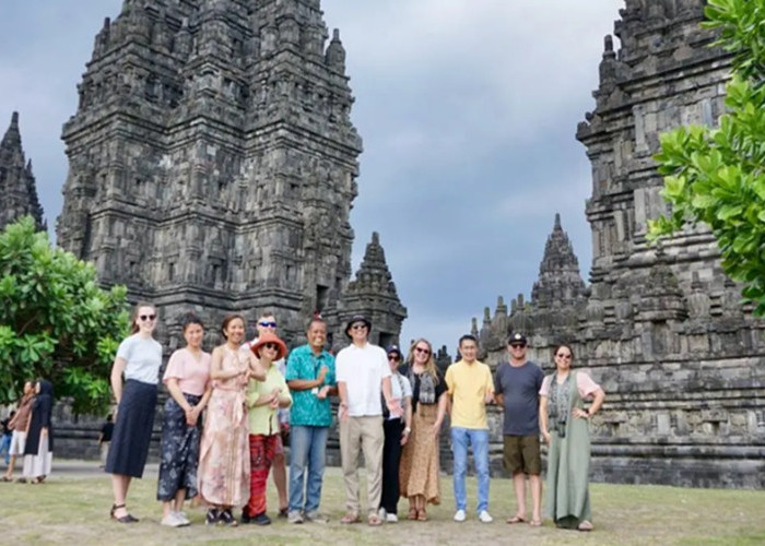 Sambut Libur Nataru 2025/2026, Kemenpar Siapkan 65 Paket Wisata