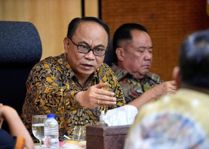 Menkop Budi Dorong Model Bisnis Konsinyasi untuk Koperasi Desa Merah Putih