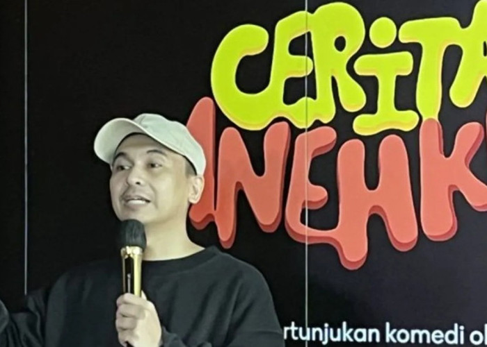 Komika Raditya Dika Akan Gelar 'Stand up Comedy' di Enam Kota