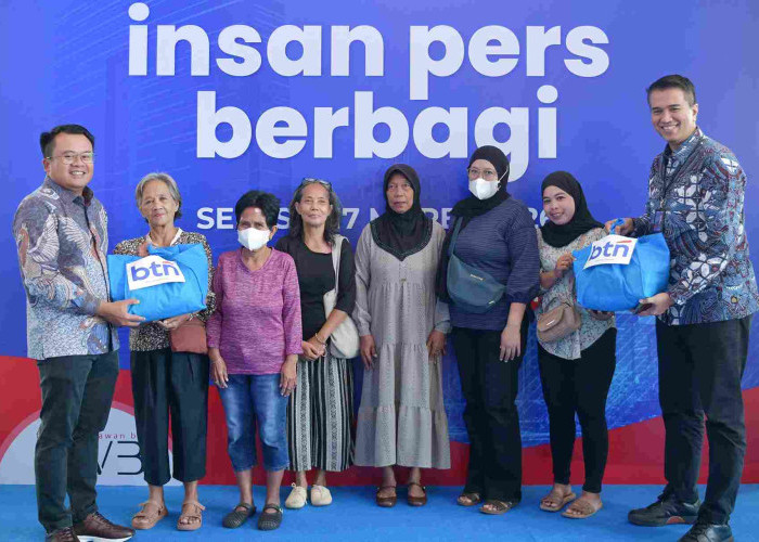 BTN dan Insan Pers Salurkan 600 Paket Sembako Jelang Lebaran